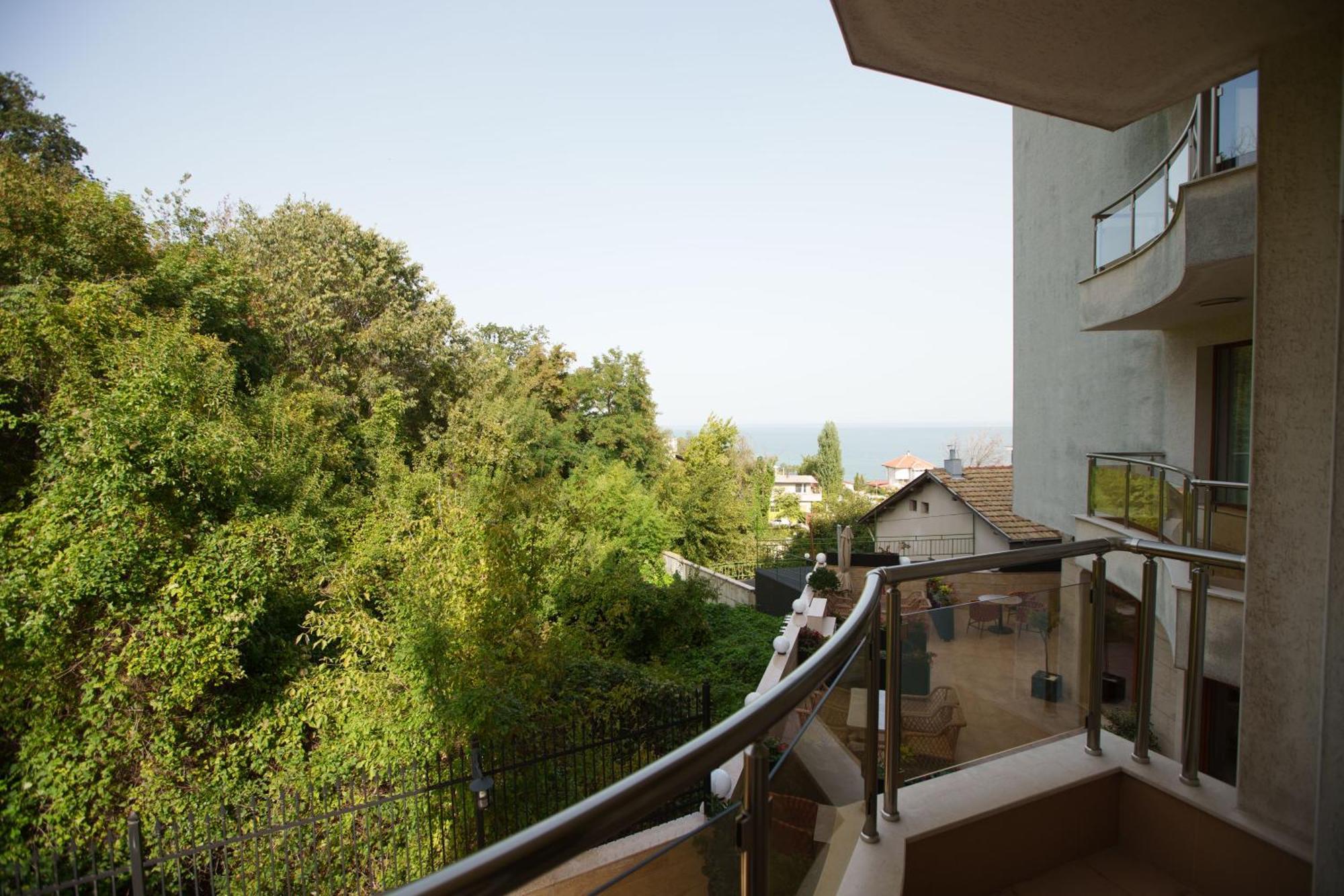Aqua View Boutique Otel 4*